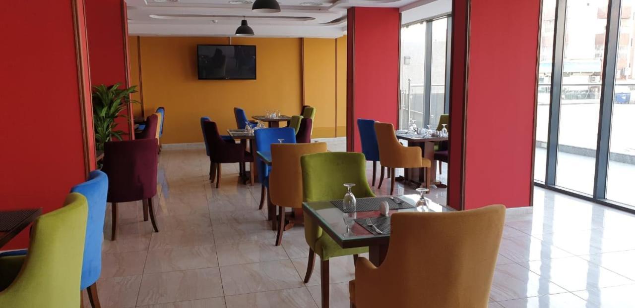 بلسم العائلة للوحدات السكنية المفروشة Family Balsam Furnished Units Джеда Екстериор снимка