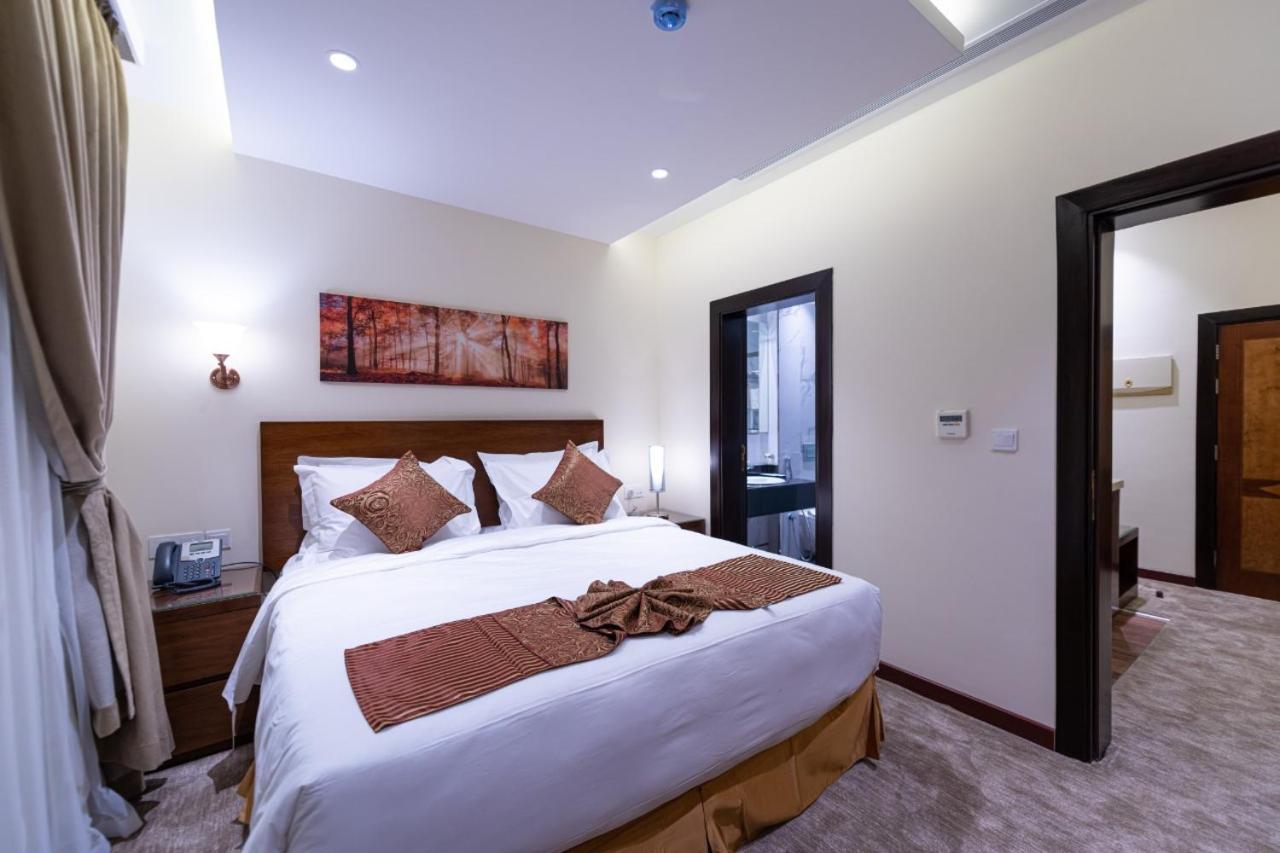 بلسم العائلة للوحدات السكنية المفروشة Family Balsam Furnished Units Джеда Екстериор снимка